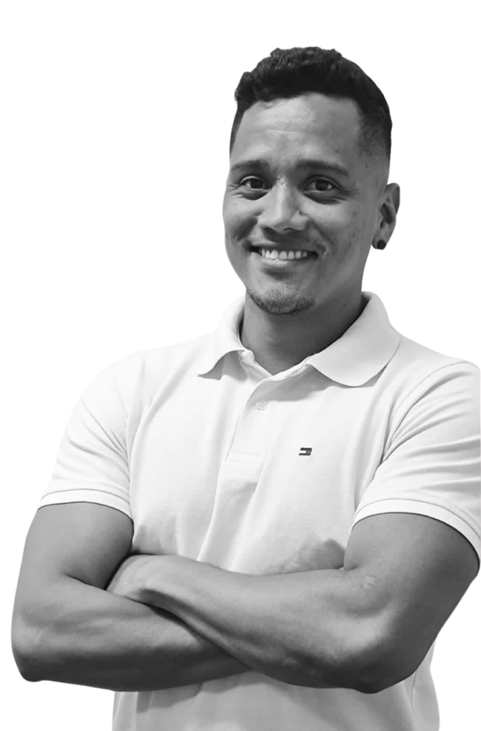 Denis Fabián López Araya, founder of Expat Services CR